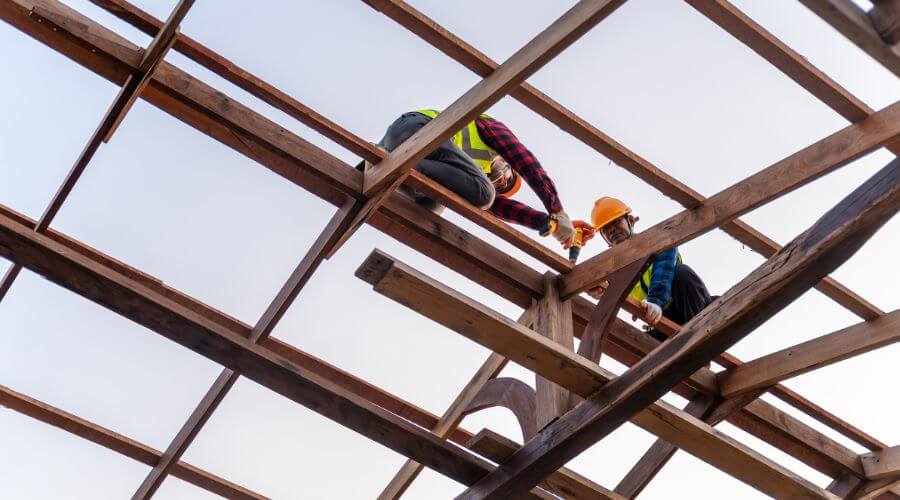 Professional residential roofers in Days Creek, OR